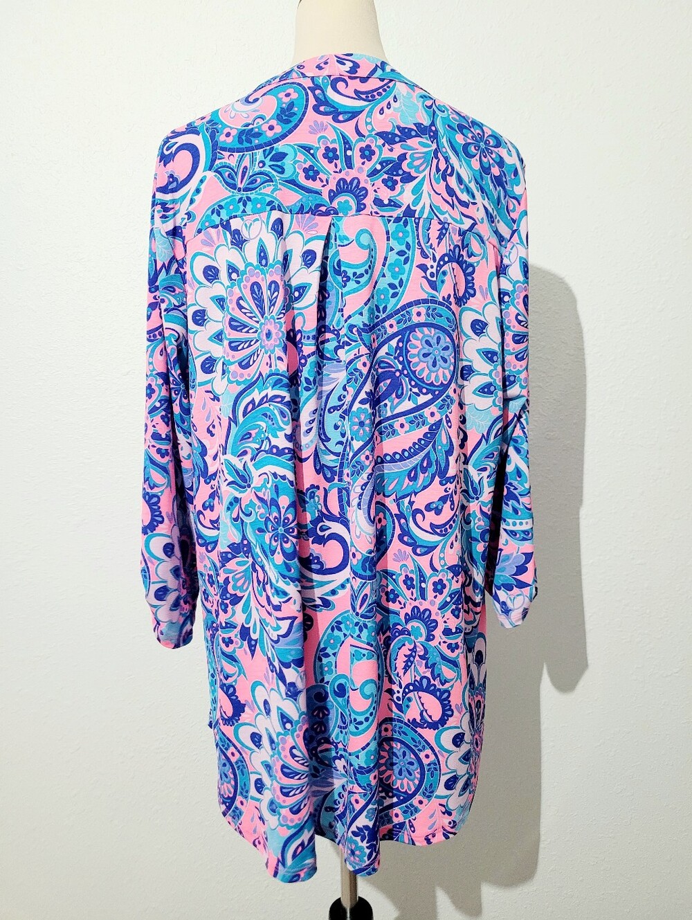 Dear Scarlett Size XL Paisley Tunic Top Pink Blue Roll Tab Sleeve Stretch Boho - Picture 5 of 13